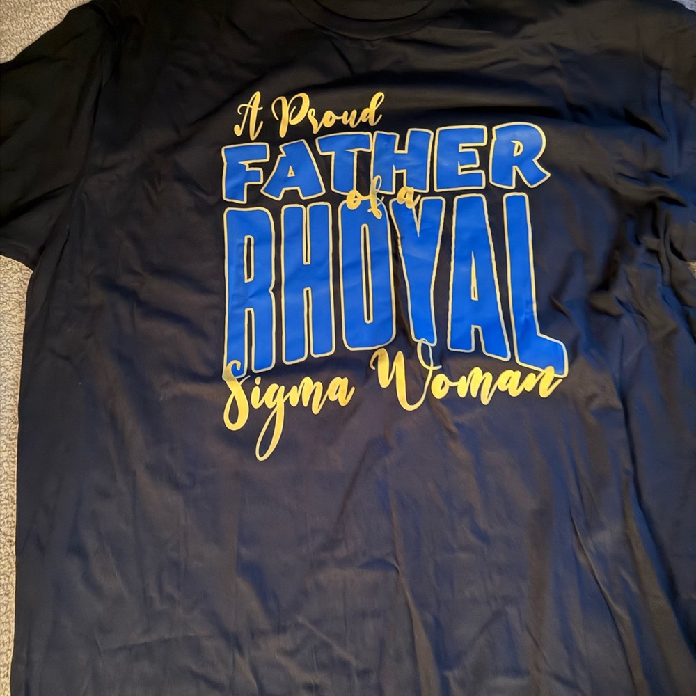 🖤💙💛SIGMA GAMMA RHO - Black and Blue Graphic T-Shirt💙💛🖤